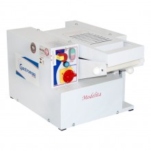 Modeladora de pães monofasica ML 220